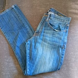 Men's Lucky Brand blue jeans, size 32×32